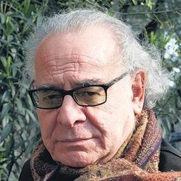 Hugo Santiago - The Sidewalks of Saturn導演