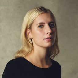 Callie Cooke - F1電影演員 飾演Jodie