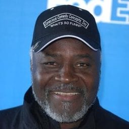 Ellis E. Williams 飾演 Chief of Security