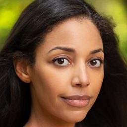 Amanda Blake 飾演 Jen Thomson