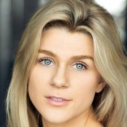 Marie-Louise Boisnier - 大力水手：血腥菠菜演員 飾演Lisa