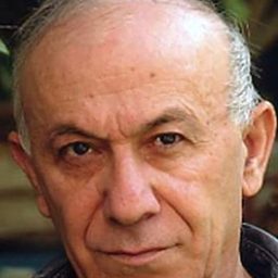 Ezra Dagan 飾演 Yosef