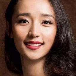 楊秀措 飾演 Yangsto