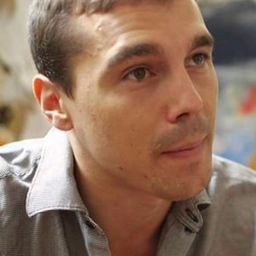 帕布羅·歐亞斯 飾演 