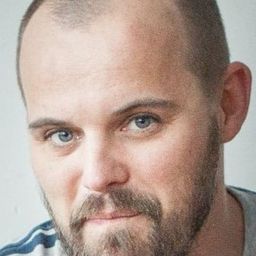 馬特烏什·拉科維奇 - 最殺母親節導演