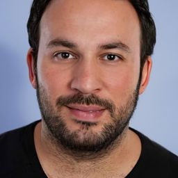 費里特·阿克圖 飾演 