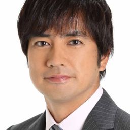 羽鳥 慎一 飾演 Anchorman (voice)