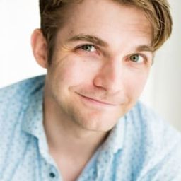 Bryan Dayley - 聖誕濃情演員 飾演Tyler