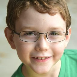 Seaton Stanley - 海邊別墅演員 飾演Cooper Rudland