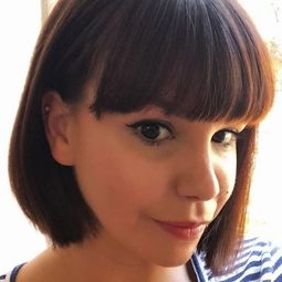 Jessica Fox 飾演 Ghost of Christmas Past (voice)