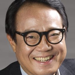 Choi Yong-min - 我們的幸福時光演員 飾演President Choi