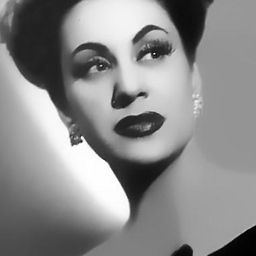 Trini Alonso 飾演 Virtuosa 1ª