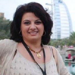 妮絲琳·法兒 飾演 Herodias