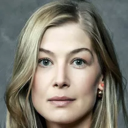 露莎蒙碧姬 飾演 Brigitte Kuhlmann