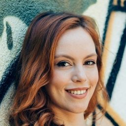 奧琳琵雅·麥琳特 飾演 Roxana