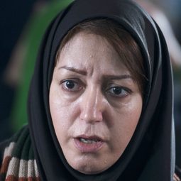 Maryam Sarmadi - The Sale演員 飾演Vakil