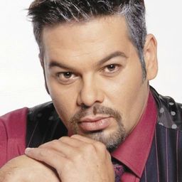 特倫斯·布吉特 - 同仇異路演員 飾演Delivery Man