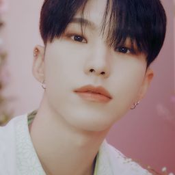 Kwon Soon-young 飾演 Self