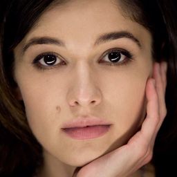 Ana Caterina Morariu 飾演 Cecilia De Bellis