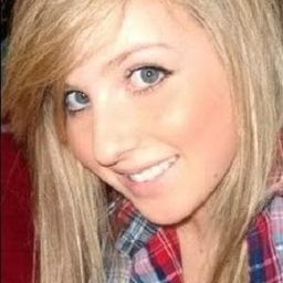 Angelica Mandy - 浮華新世界演員 飾演Young Becky