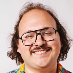 史塔洛斯·霍奇亞斯 - Stavros Halkias：胖惡人演員 飾演Himself