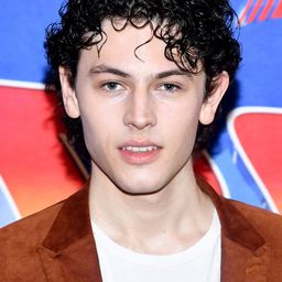 Casey Likes 飾演 Steve