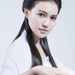 楊青竹 飾演 Qing Yue