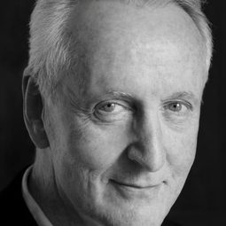 Hugh Fraser 飾演 Lord Allenby