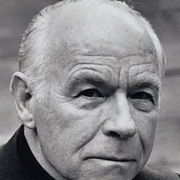 George Bartenieff 飾演 Chef Max Bugnard
