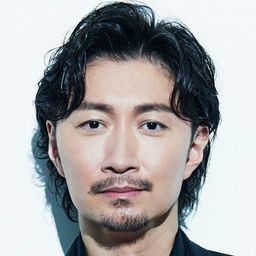 Daisuke Maki 飾演 Tatasuo Kijima