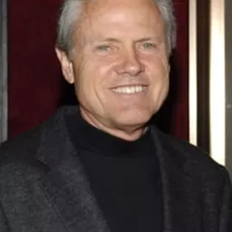 William Broyles Jr. - 北極特快車編劇