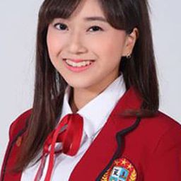 大久保美織 飾演 Self