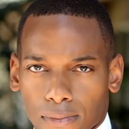 Delpaneaux Wills - 致命尋親演員 飾演Detective Willis