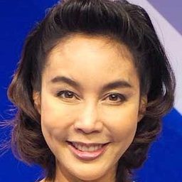 Deejai Dididi 飾演 Fah