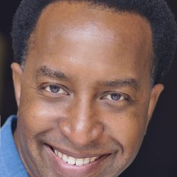 Michael Wayne Thomas - 海邊別墅演員 飾演Boater (uncredited)