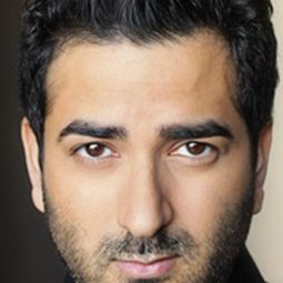 Shaan Sharma 飾演 Shmuel