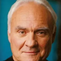 肯尼斯·威爾許 - 燃情歲月演員 飾演Sheriff Tynert