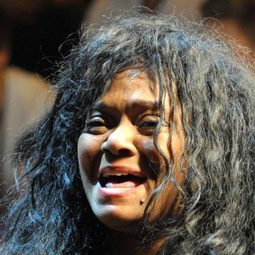 蘇珊·巴森 - A Question of Love演員 飾演