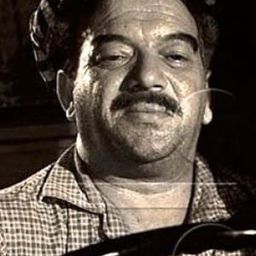 Pagano Sobrinho 飾演 J.B. da Silva