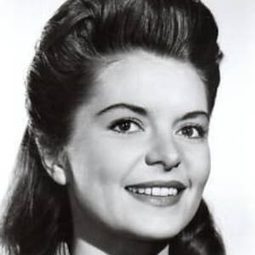 Shary Marshall - Little Amy演員 飾演Helen Martin