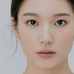 韓東希 飾演 Nurse