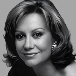 María Kosty 飾演 Xenia