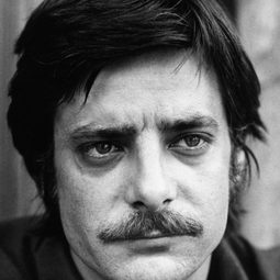 吉安卡羅·吉安尼尼 - 騎士蒂朗演員 飾演The Emperor