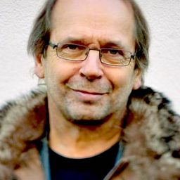 Ole Paus 飾演 Fredrik