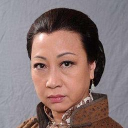 元秋 - 得閒飲茶演員 飾演Manny's Mother