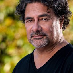 Lani John Tupu - The Finder演員 飾演Lyle Riskin