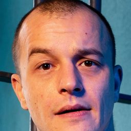 保羅·沃林 - 咪逐我出境！演員 飾演Cengo