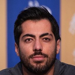 Navid Pourfaraj 飾演 Massoud