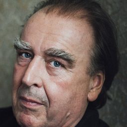 Oliver Nägele - Silberhochzeit演員 飾演Jonathan