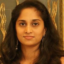 夏里妮 飾演 Shakthi Selvaraj